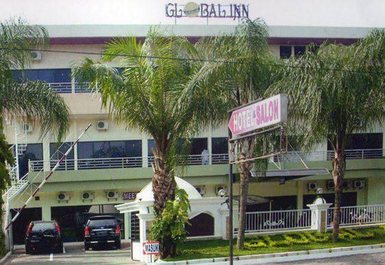 Global Inn Keluarga Sedati Extérieur photo