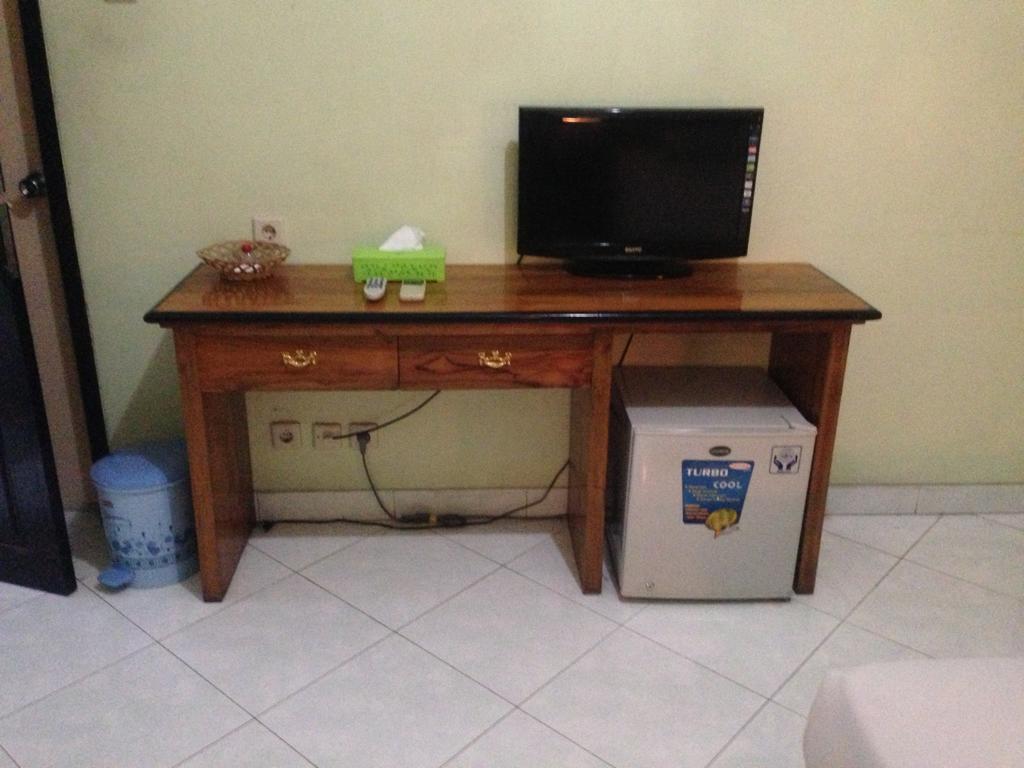 Global Inn Keluarga Sedati Chambre photo